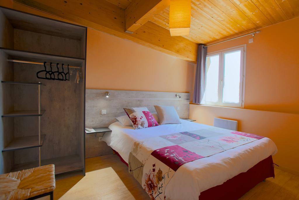 Hotel Le Castel Tain-lʼHermitage Pokoj fotografie